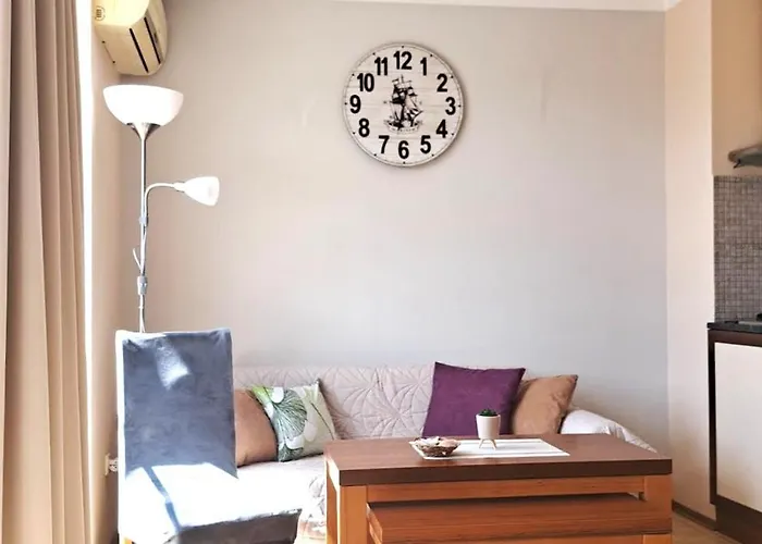 Patrick's - Sunny סאני ביץ'